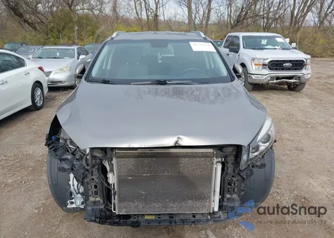 2016 Kia Sorento 3.3L Lx from USA, damaged, VIN 5XYPGDA57GG134987